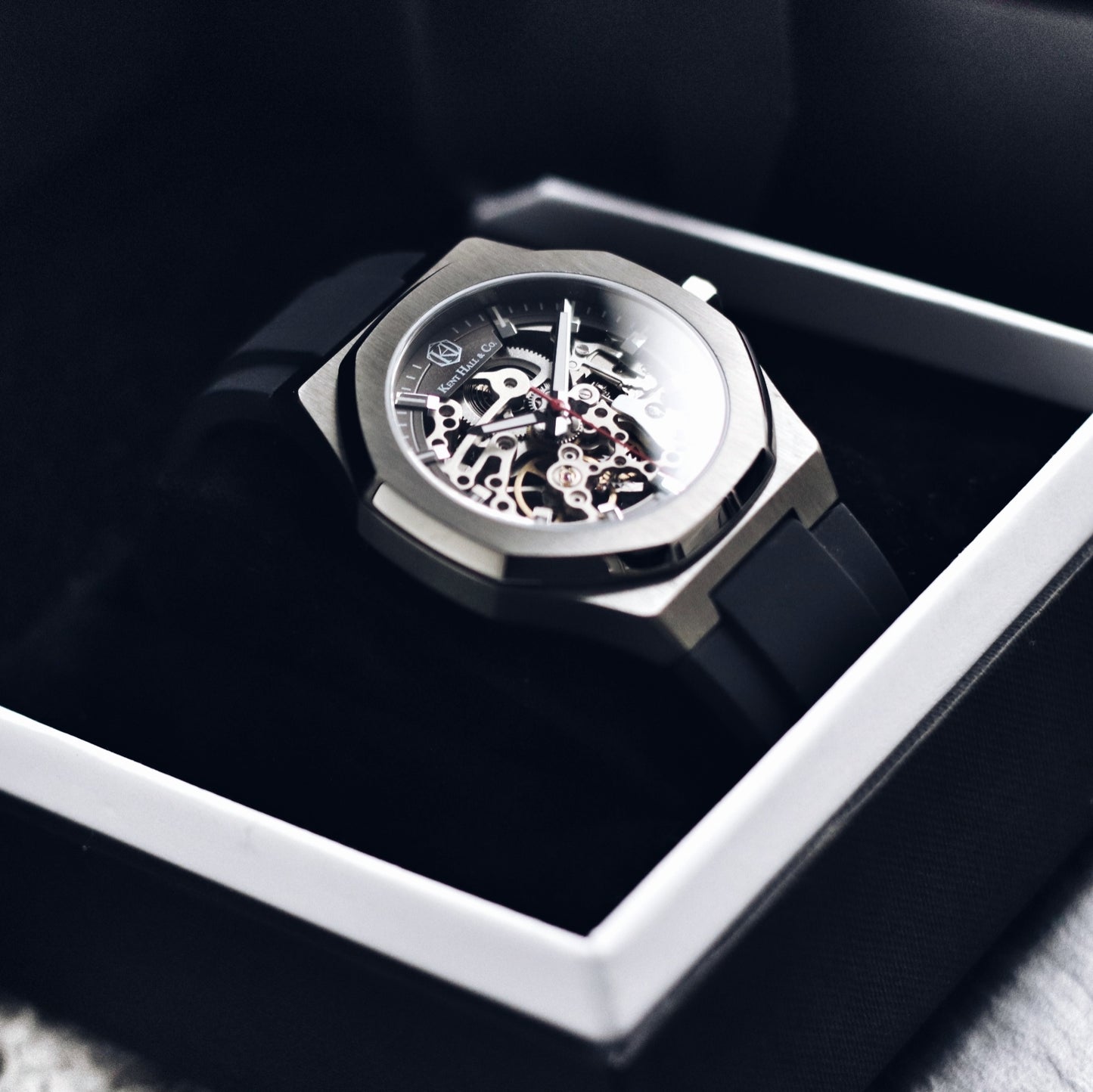 Gunmetal (Black Silicone)