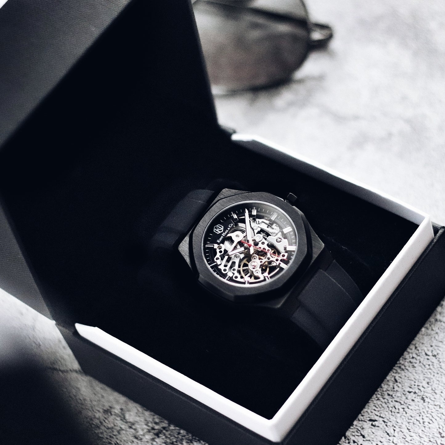Phantom (Black Silicone)