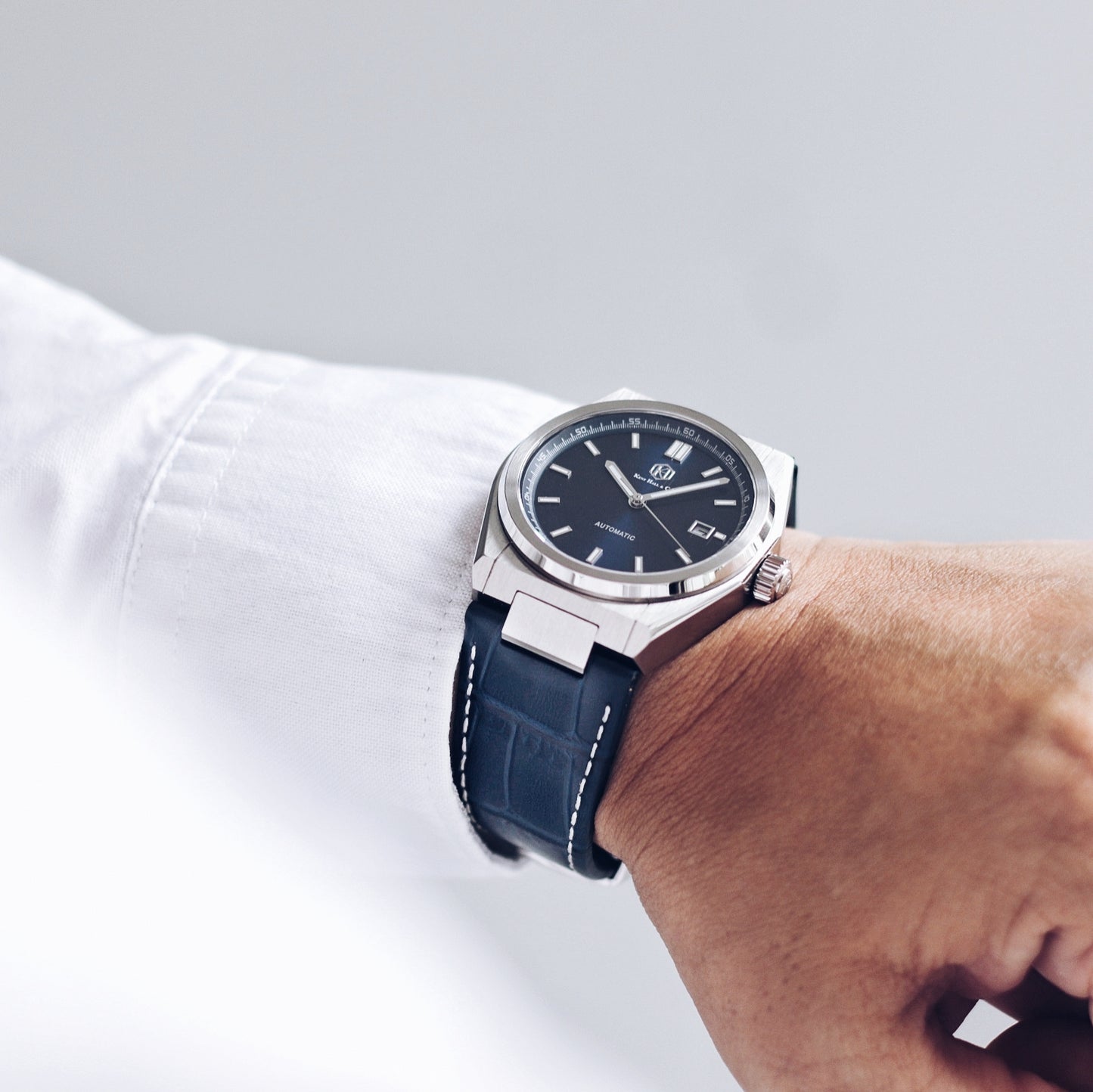 Arctic - Blue Leather