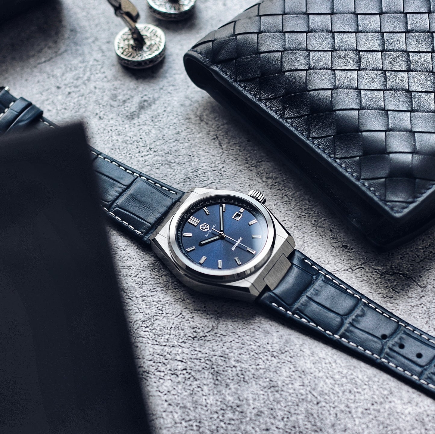 Arctic - Blue Leather
