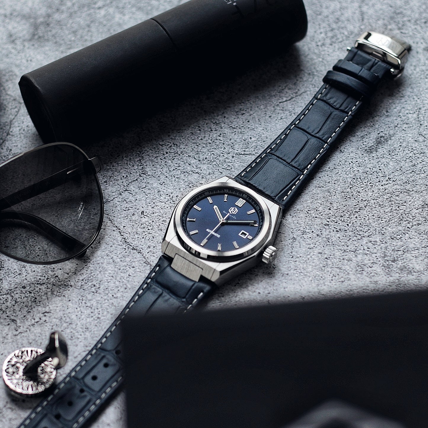 Arctic - Blue Leather
