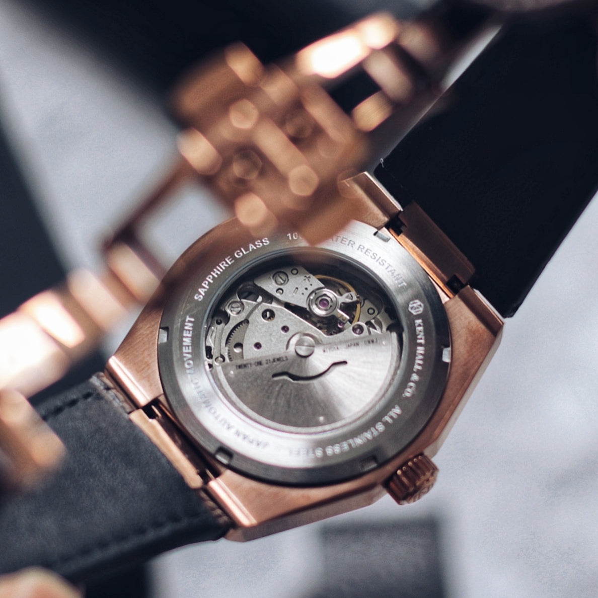 Obsidian Rose Gold - Black Leather